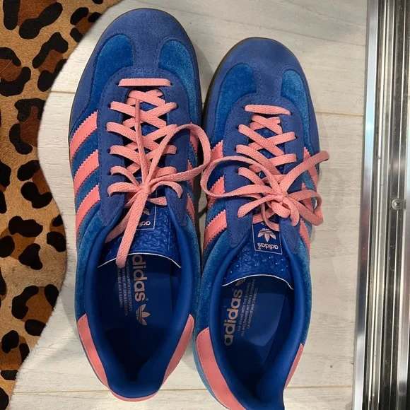 Adidas Gazelle Indoor Women's Shoes - Blue and Pink - Picture 3 of 8